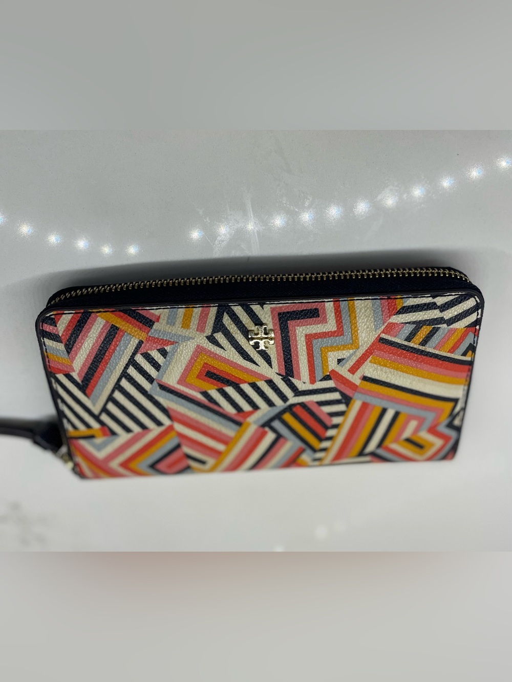 Tory Burch Kerrington Zip Continental Wallet multicolor abstract geometric print